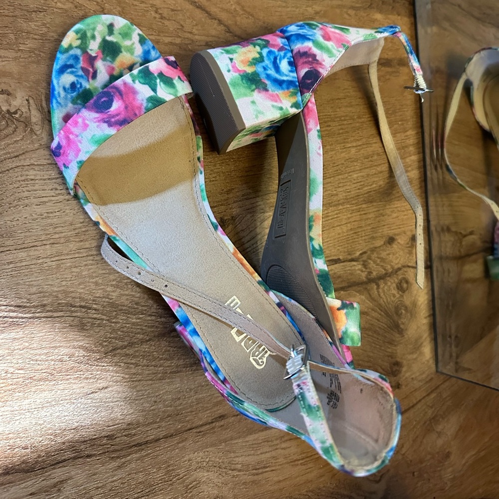 Floral Kitten Heel Sandals Never Worn